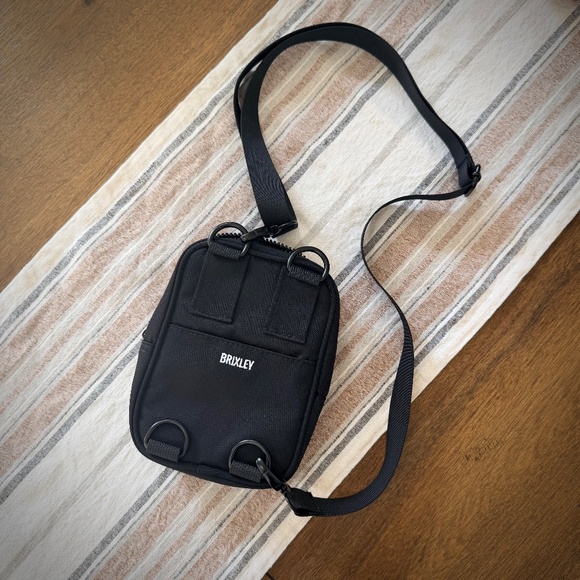 Brixley Crossbody Sling Bag - Picture 2 of 3